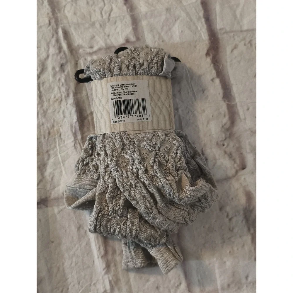 Women's Muk Luks Over‎ the Knee Socks ONE SIZE gray crinkle